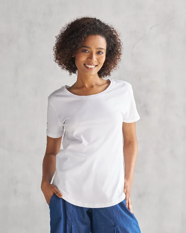 Basic T-Shirt - White Casual Women's Japanese 