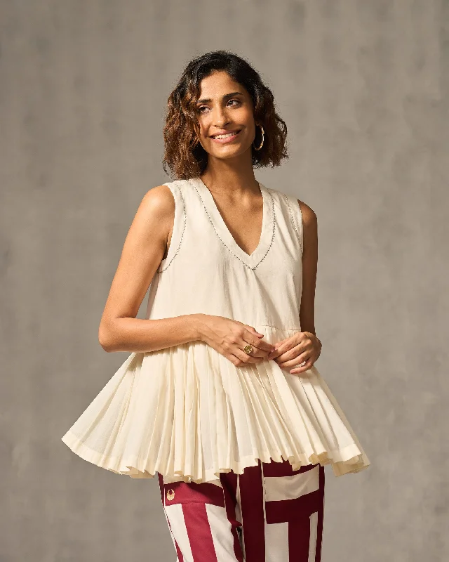 Lolo Pleated Top - Ivory Sporty Women's Athleisure 