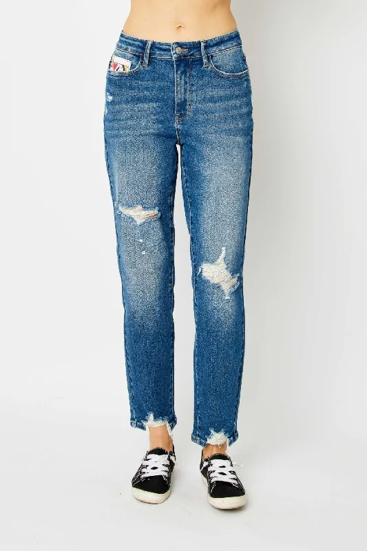 Judy Blue Full Size Distressed Slim Jeans Gym