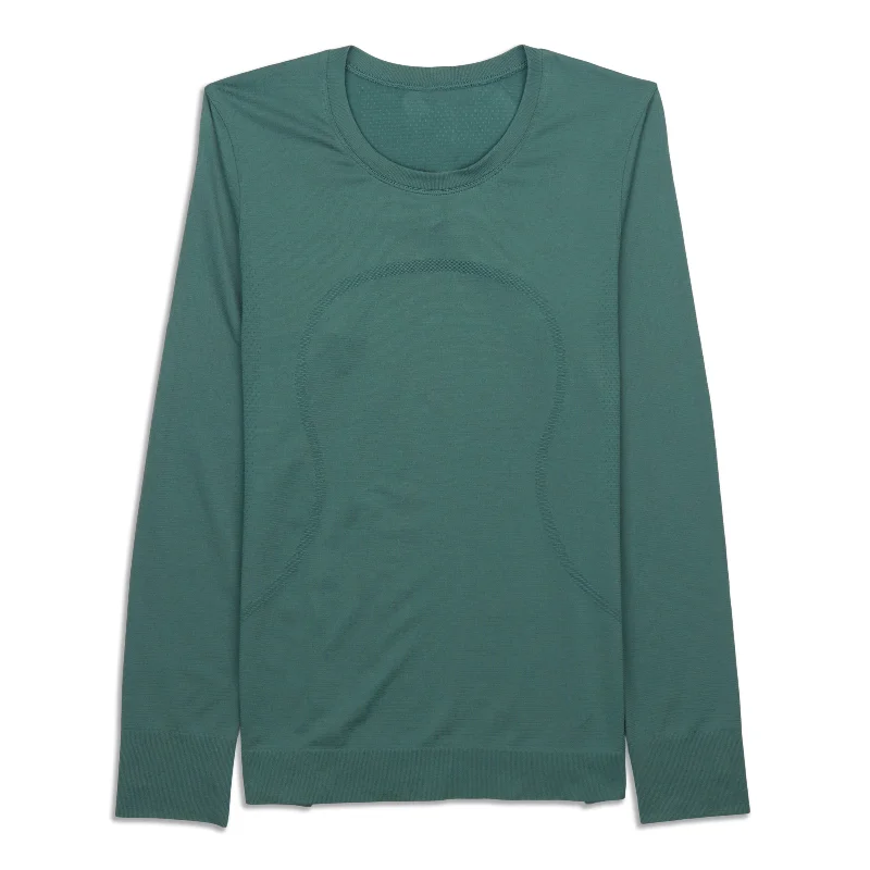 Swiftly Relaxed Long-Sleeve Shirt - Resale Vintage Women's 1970S 