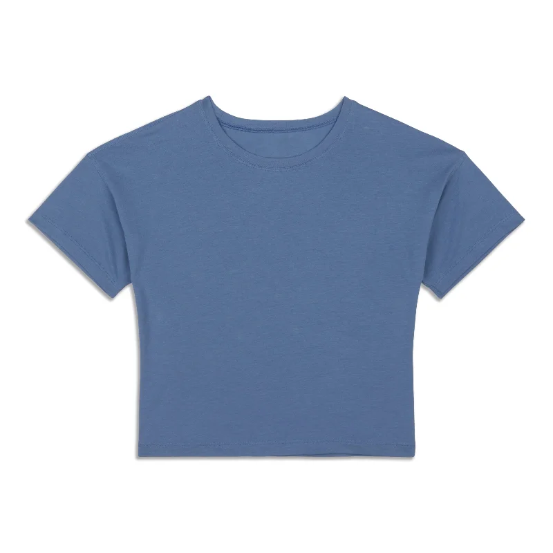 Cates Tee - Resale Sleek Women's 