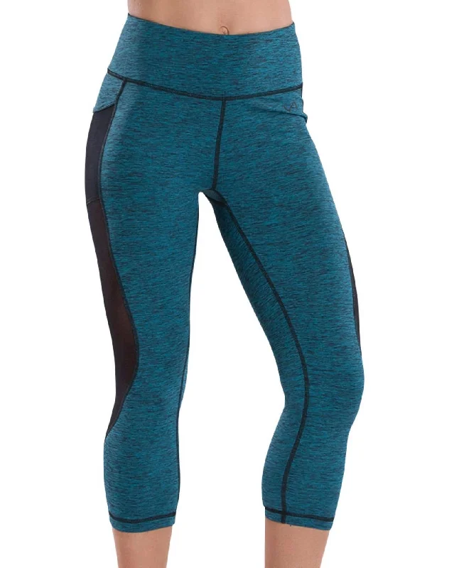Prime Mesh Roam Capri In Jade Compression