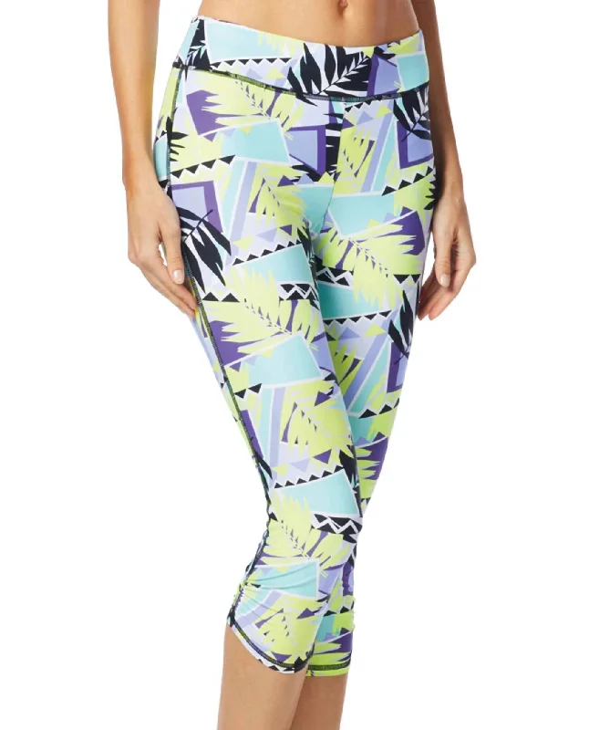 Women's Cobra Capri Leggings In Abstract Warrior Youthful Women's Pop
