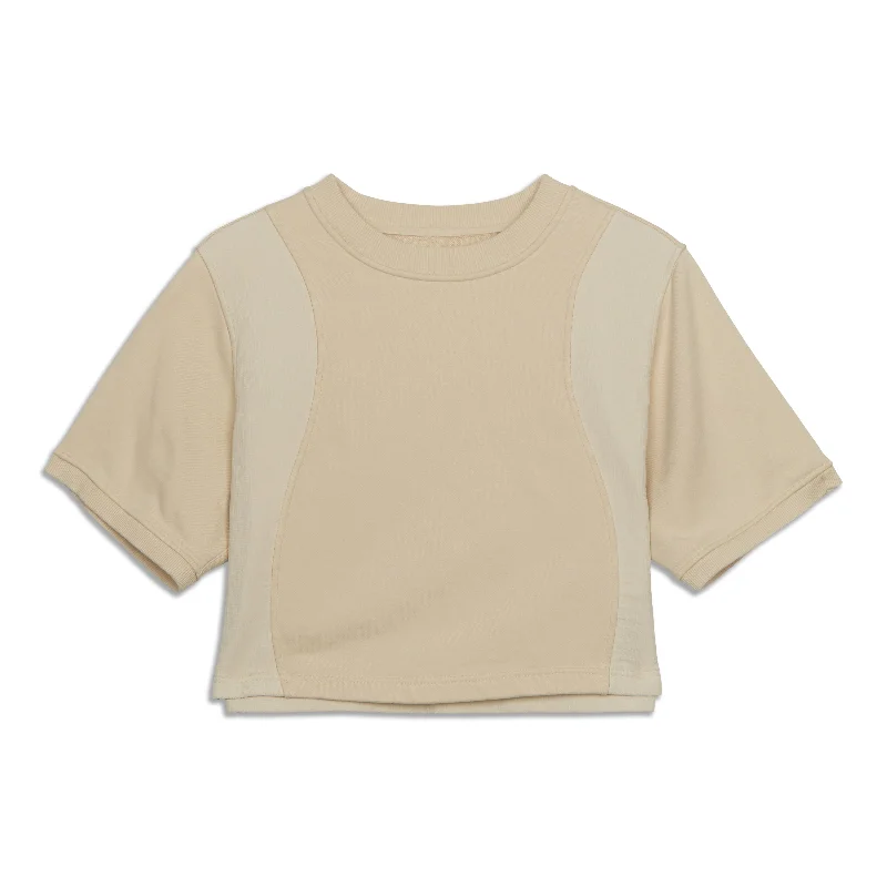 + Swift T-Shirt - Resale Hip Women's Urban