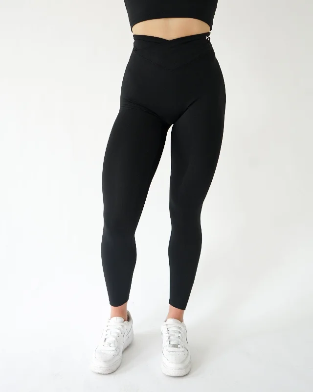 Impact V-Waist Leggings - Black Stylish Women's Neon