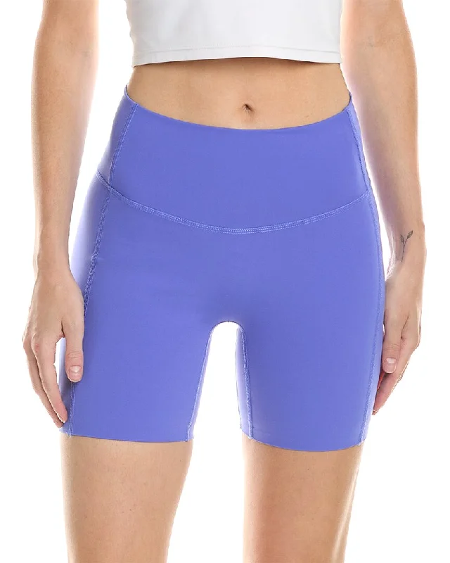 Terez Action Seamed Booty Short Hip Women's Urban