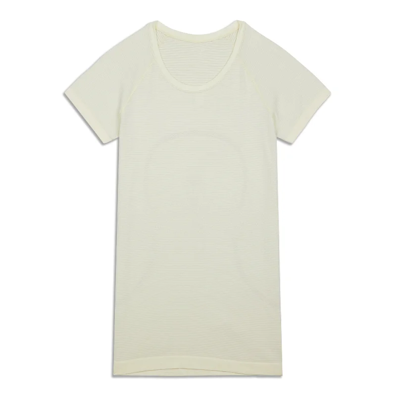 Swiftly Tech Short-Sleeve Shirt 2.0 - Resale purpose