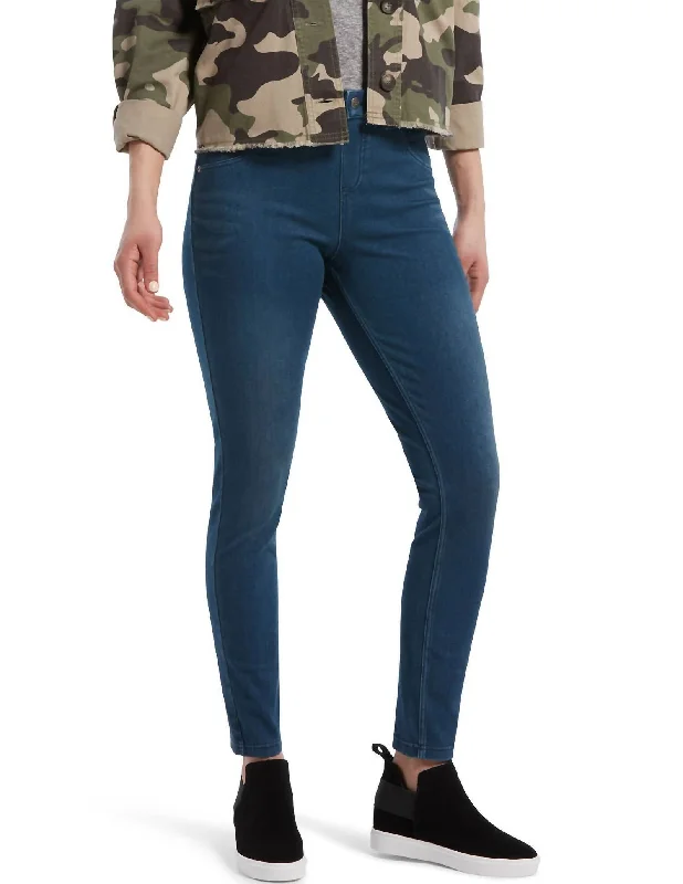 Women's Ultra Soft High Waist Denim Leggings In Steely Blue Wash Relaxed Women's Beachy