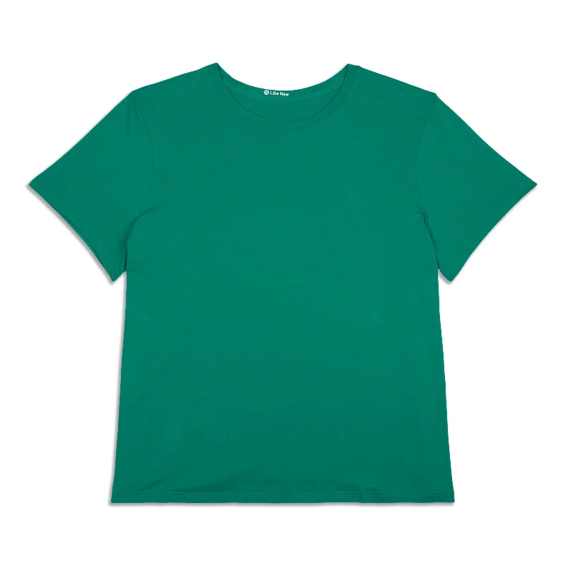 Love Curved-Hem Crewneck T-Shirt - Resale Athletic Women's High - 
