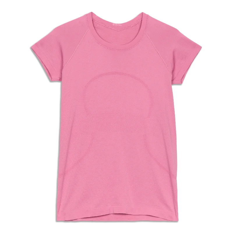 Swiftly Tech Short Sleeve Shirt 2.0 - Resale performance