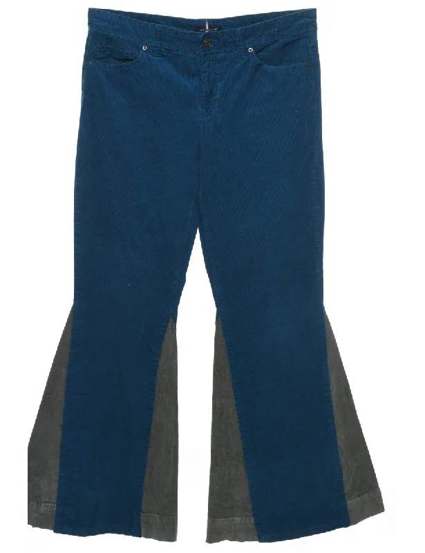 Tommy Hilfiger Flared Corduroy Trousers - W33 L30 Laid - back Women's Style